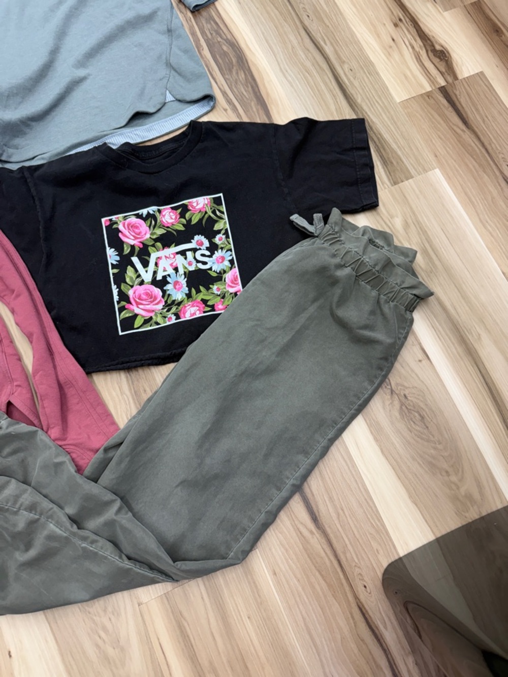 Girls Youth XL clothing lot J14 - Picture 2 of 10